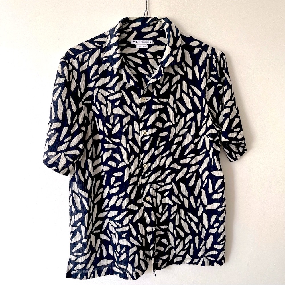 Zara Crinkled Short Sleeve Print Casual Blue Button-Front Shirt Mens Medium